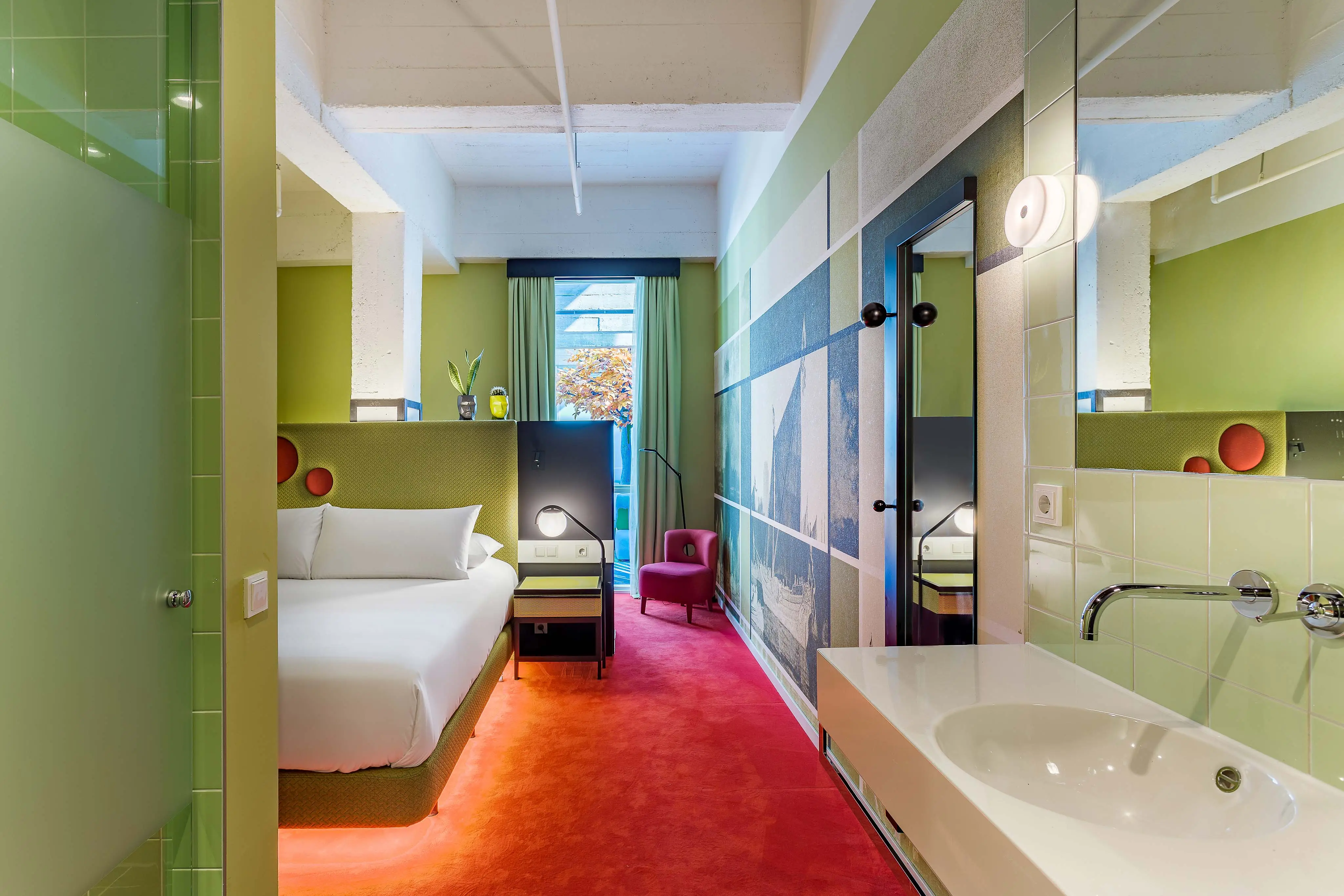Room Mate Bruno | Rotterdam Partners