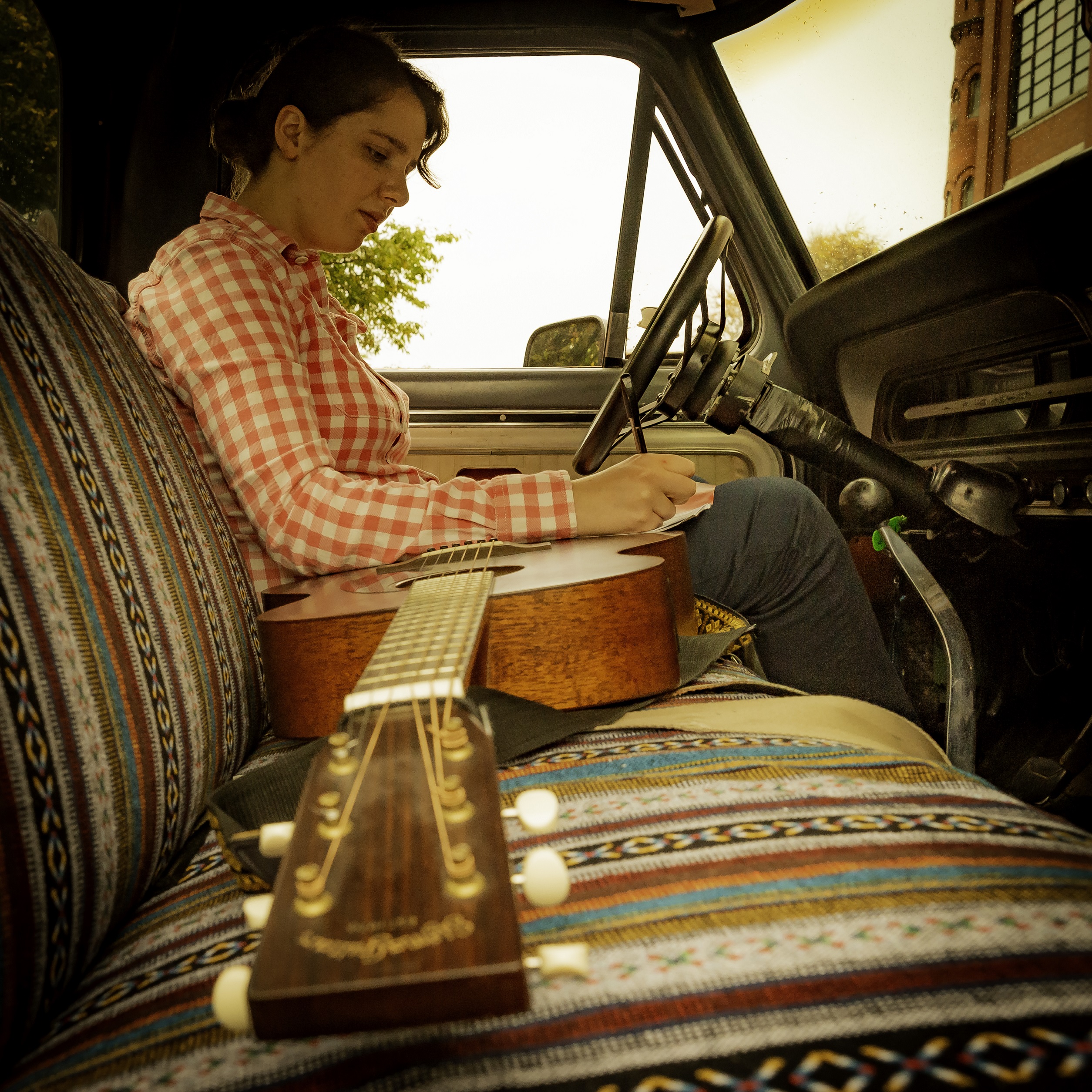 Sunday Tones: Roseanne Reid