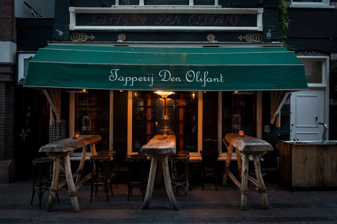 Wijnbar & Tapperij Den Olifant