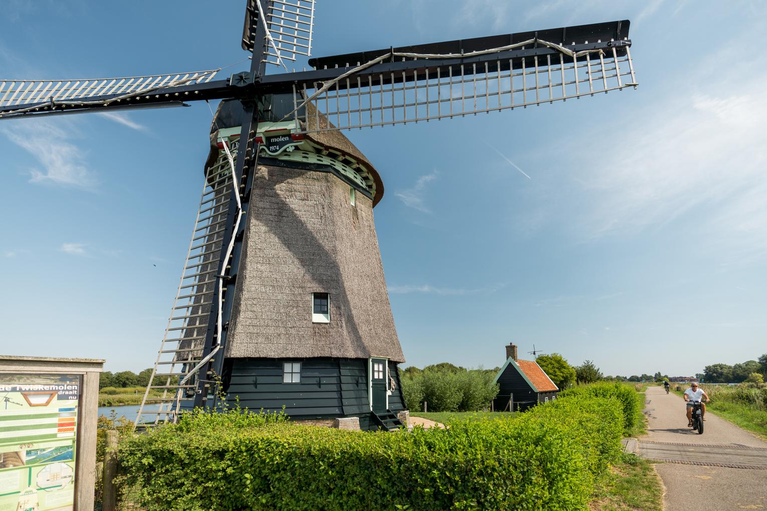 Hoe Heet Het Recreatiegebied Ten Noorden Van Amsterdam 9 Letters
