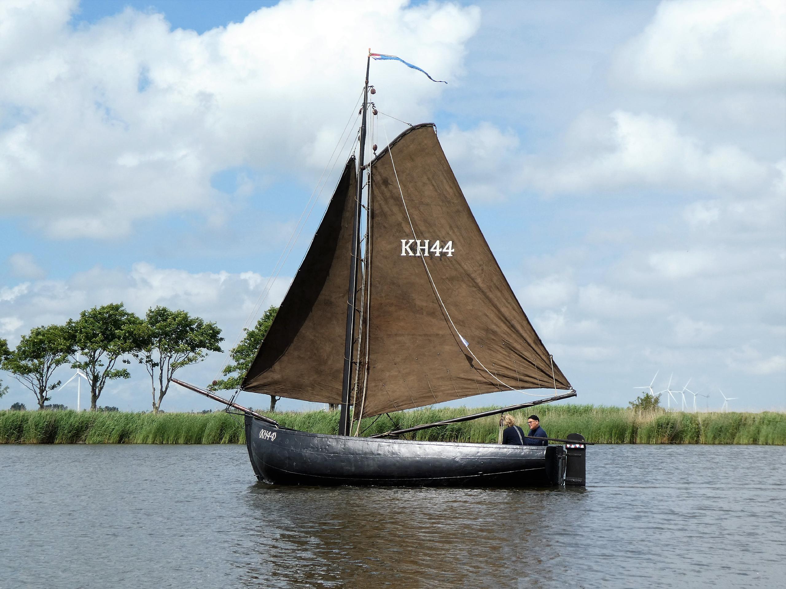 Boat trip ansjovisjol KH44 – Sailing monument