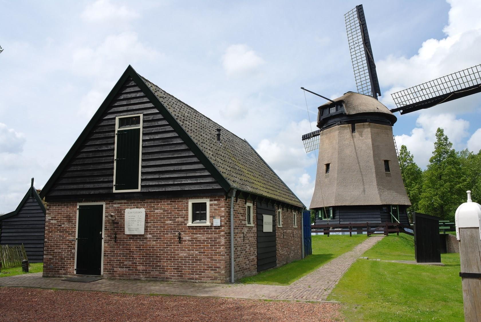 Waarlands Molen en Molenhuijs