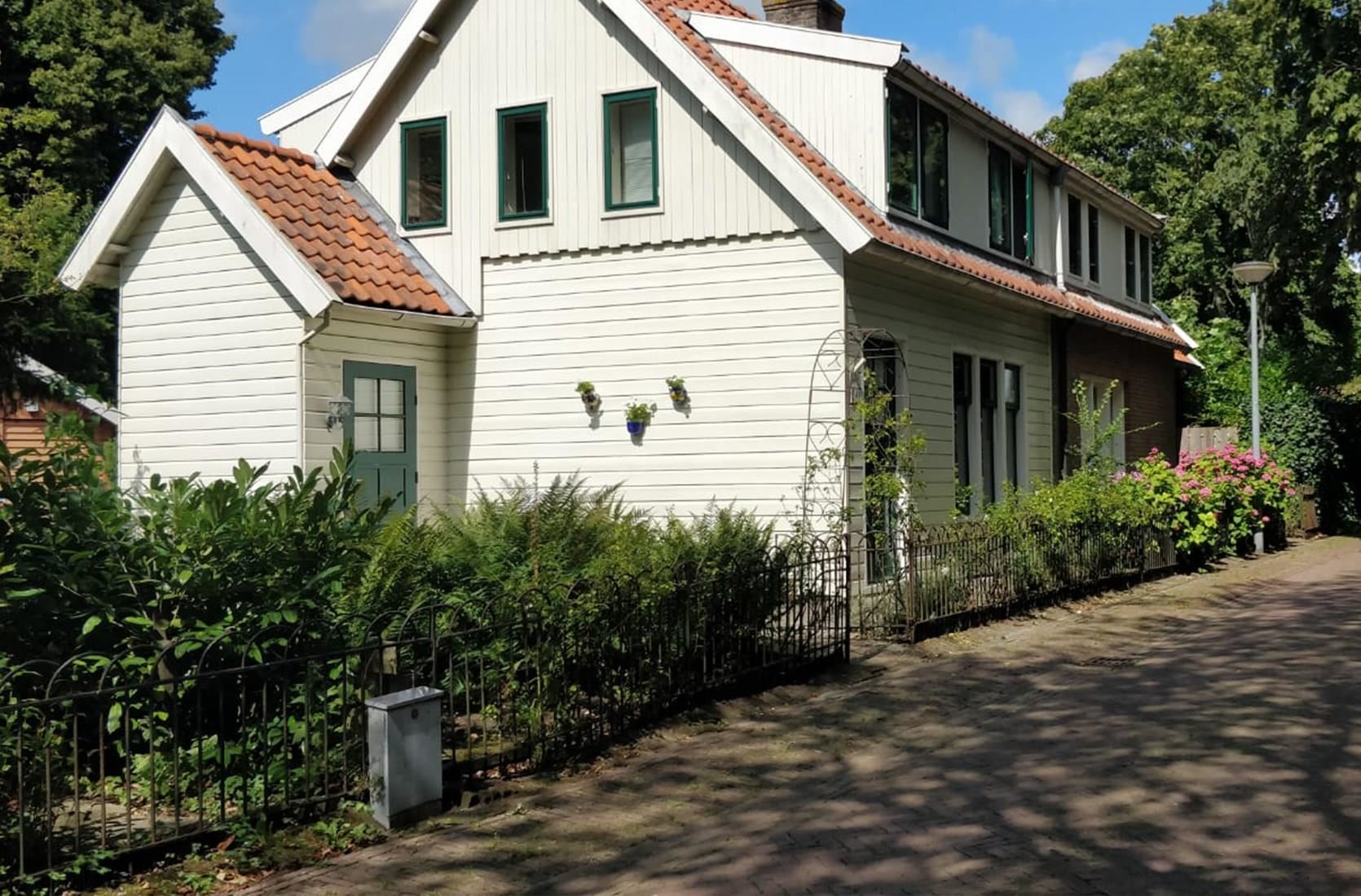 Personeelswoningen Duin en Bosch