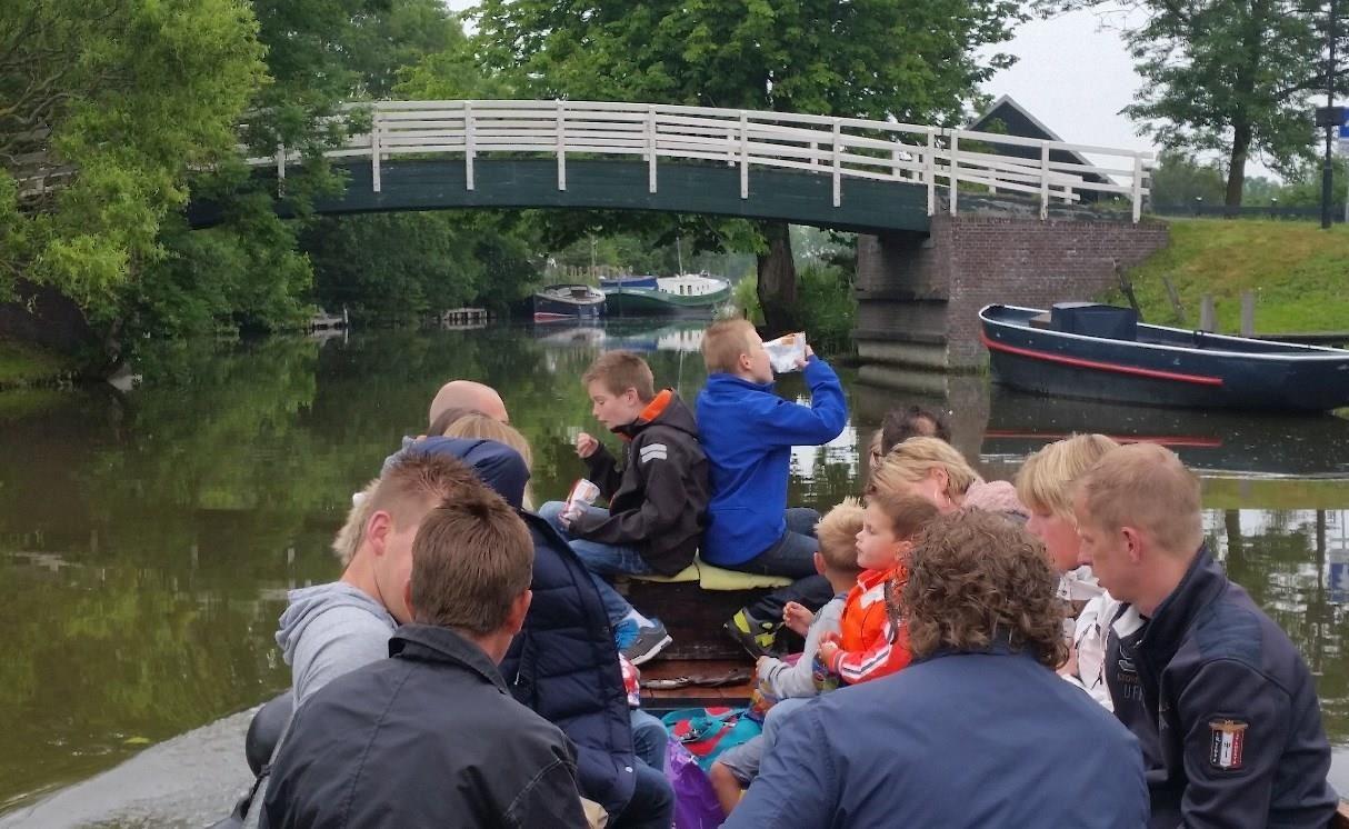 Bootstour und Bootsverleih De Eendagskapitein