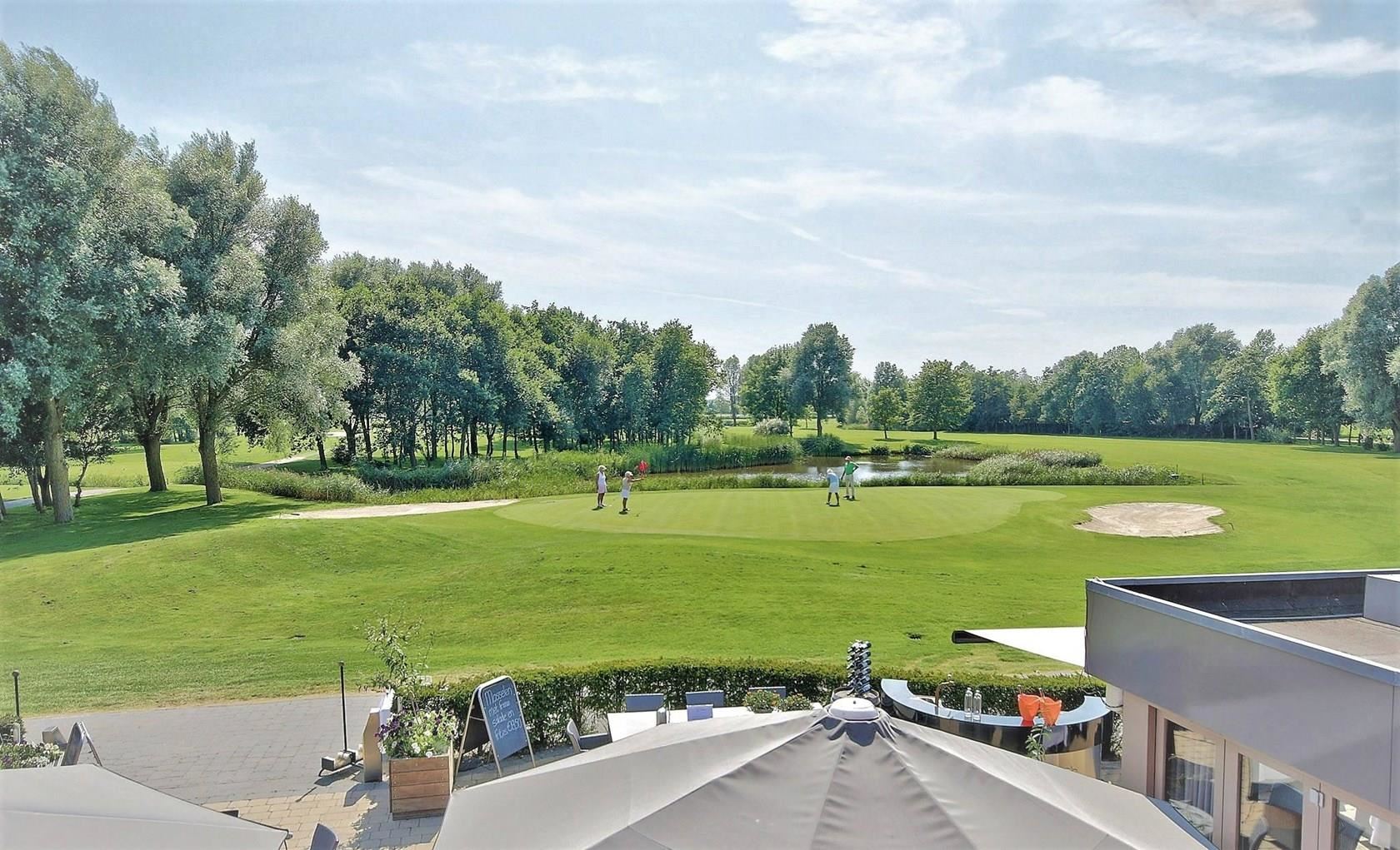 Golf & Padel Sluispolder