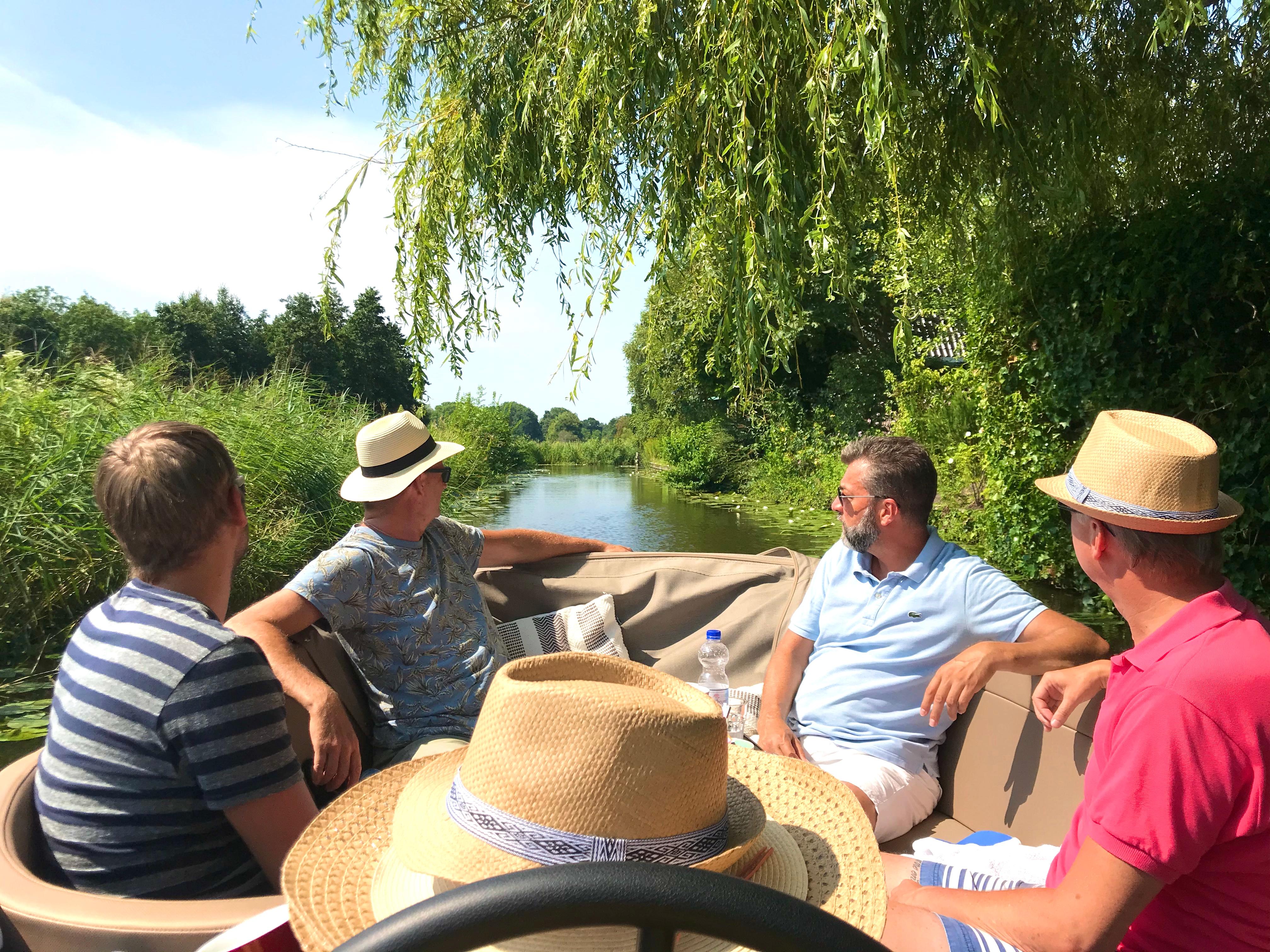 LangedijkerUitje Vergaderkamer, Teambuilding en Vergadersloep.