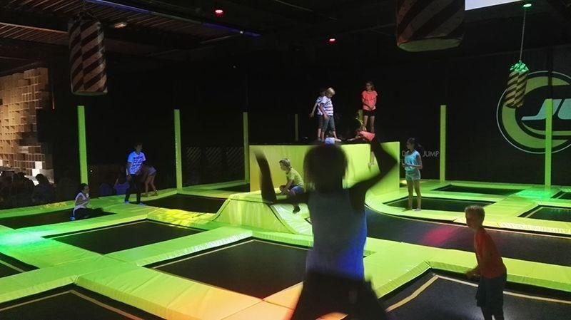 Het mega coole indoor trampolinepark van Heerhugowaard: Jump City!