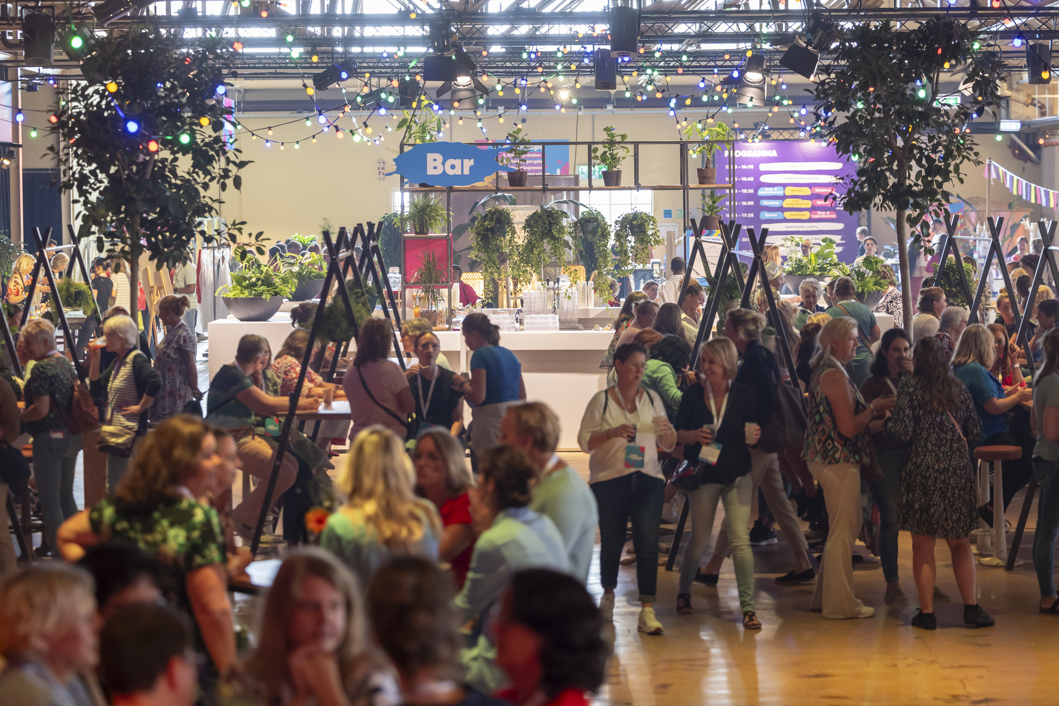 Tabaksfabriek, bedrijfsfeest 
