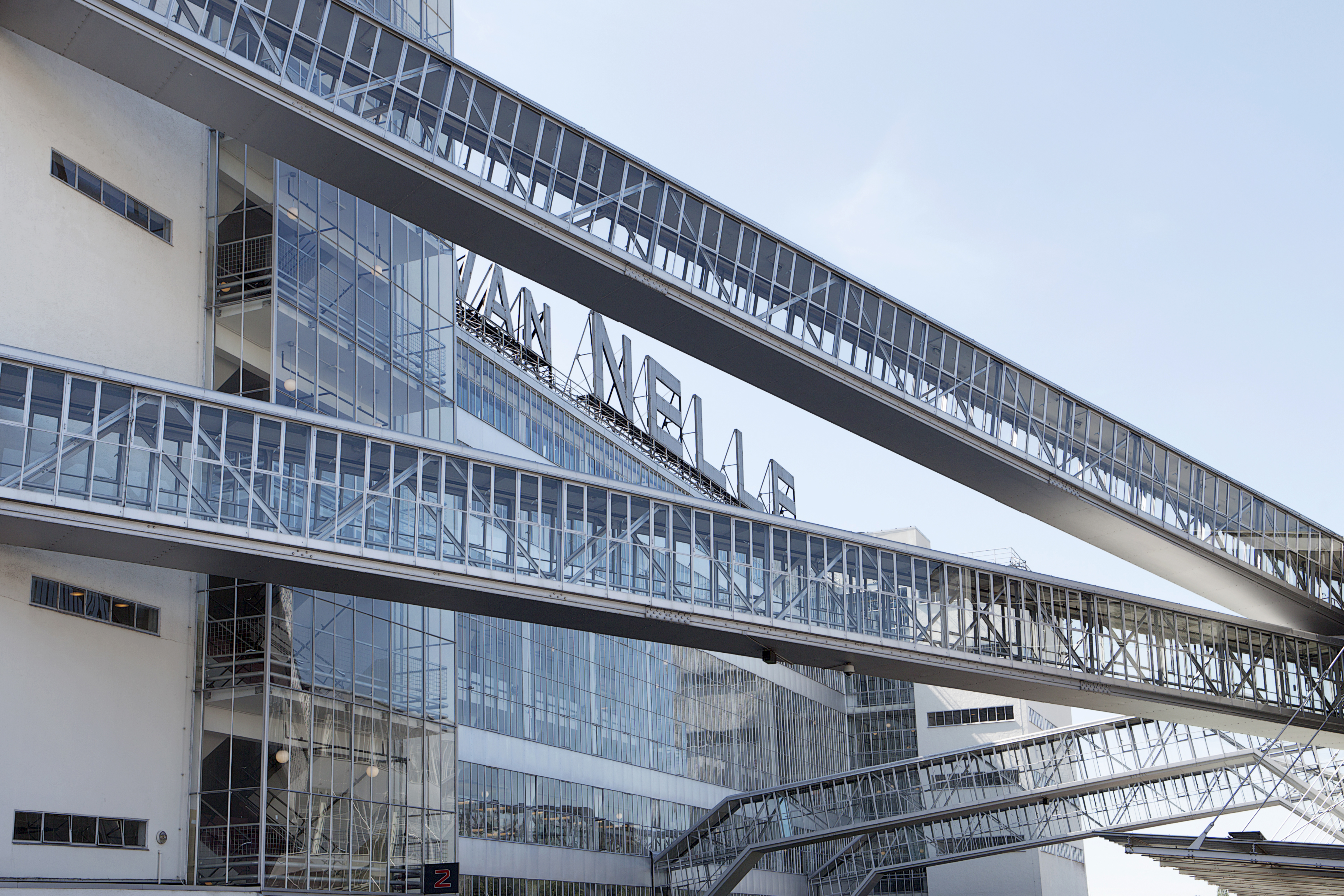 Van Nelle Fabriek, luchtbruggen