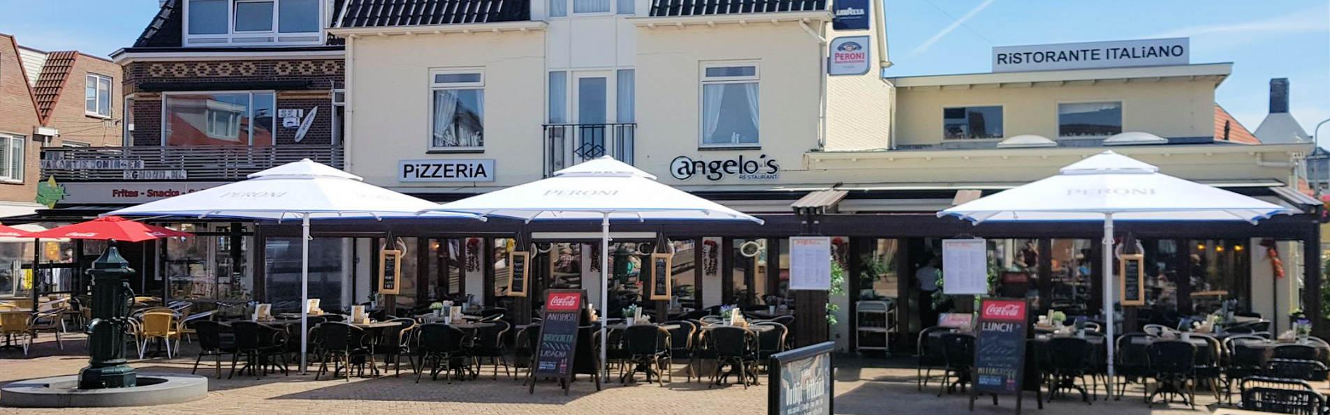 Buitenkant restaurant Angelo's met terras