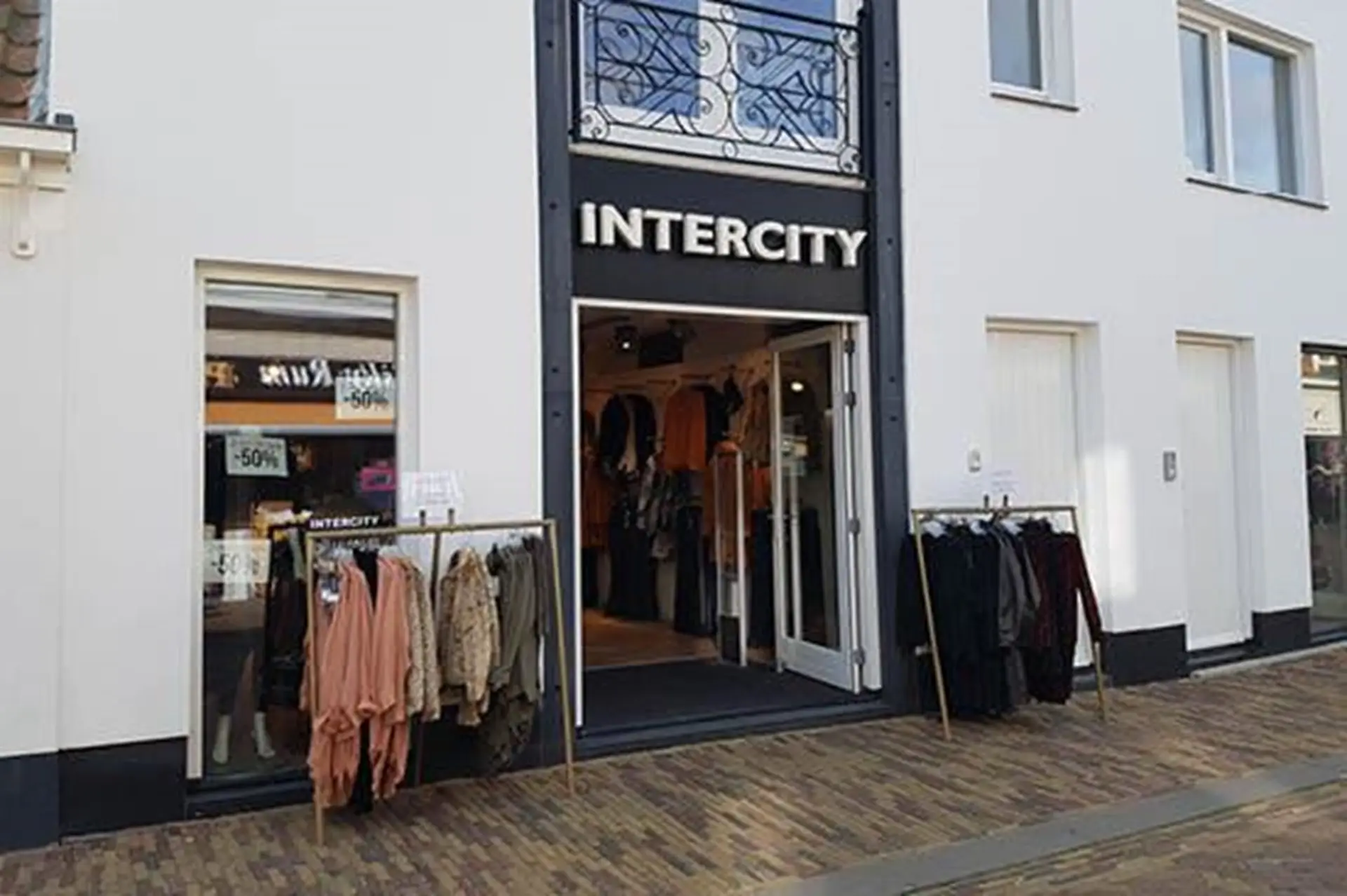 Voorkant van Intercity Egmond aan Zee