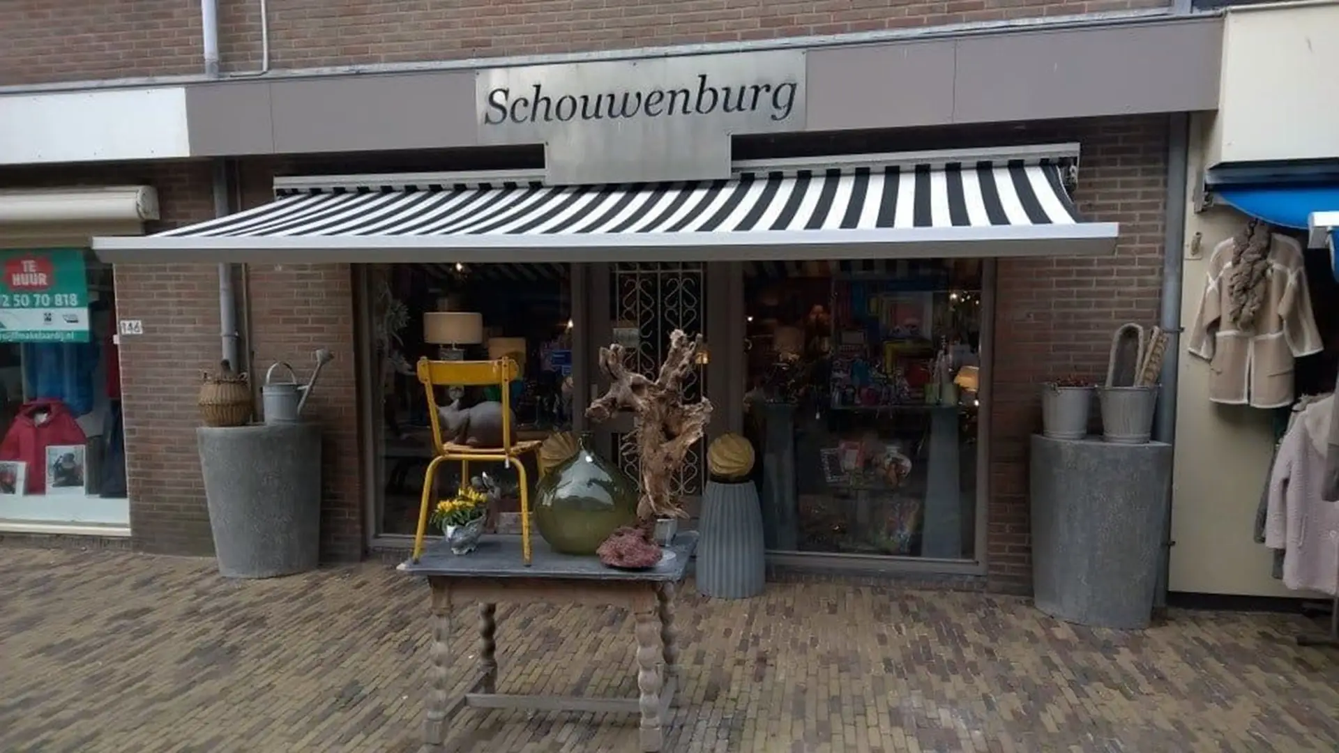 Buitenkant van winkel Schouwenburg