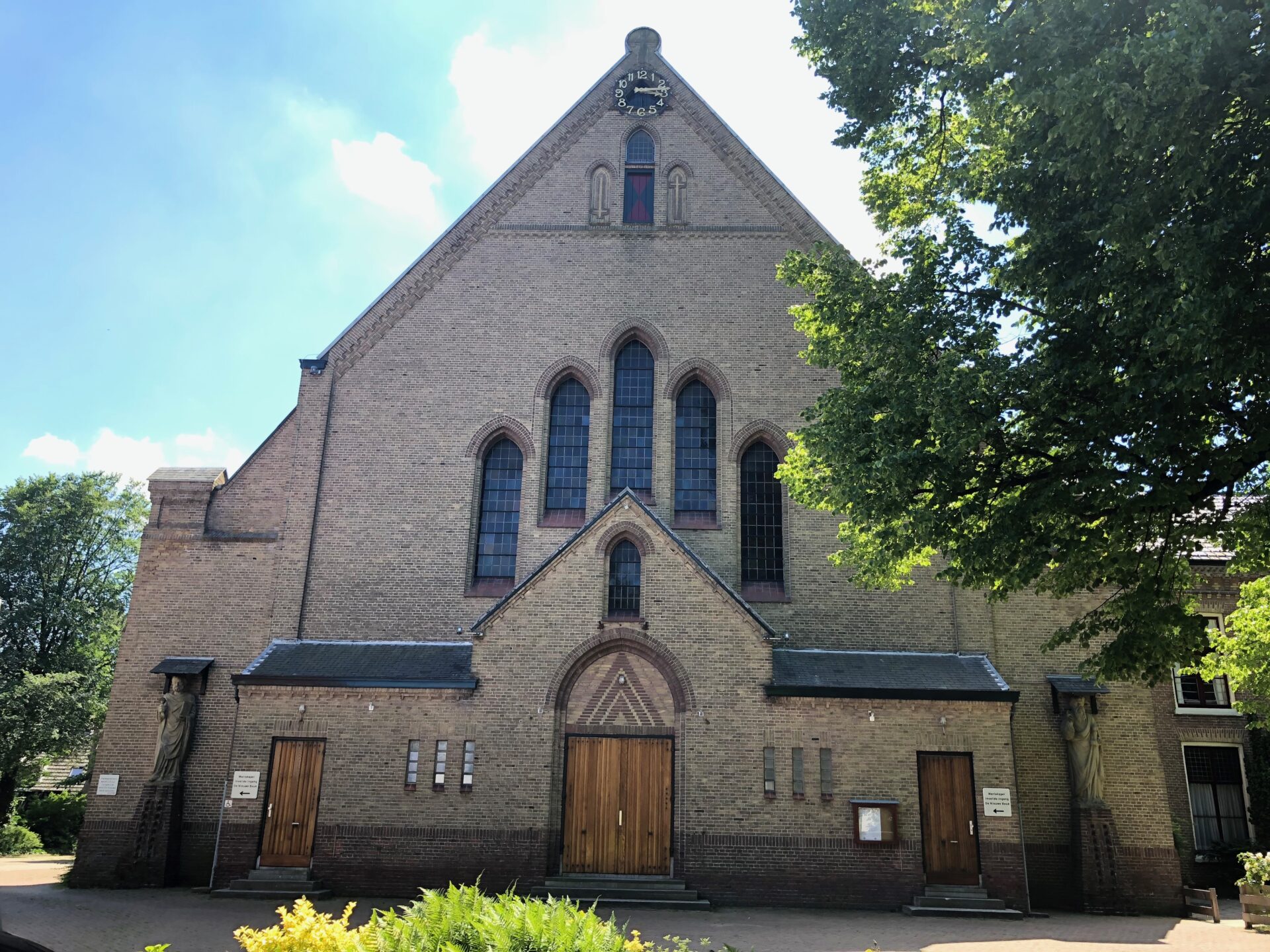 Petrus en Pauluskerk