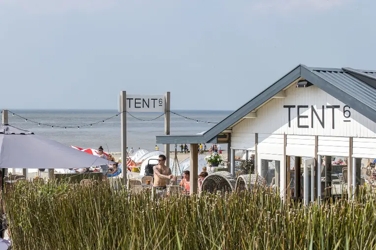 Strandpaviljoen Tent 6