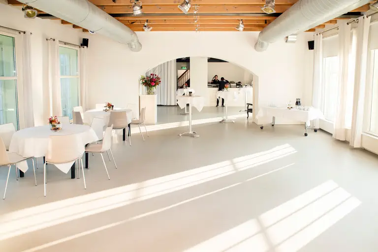 Foto van Van Rhenenzaal