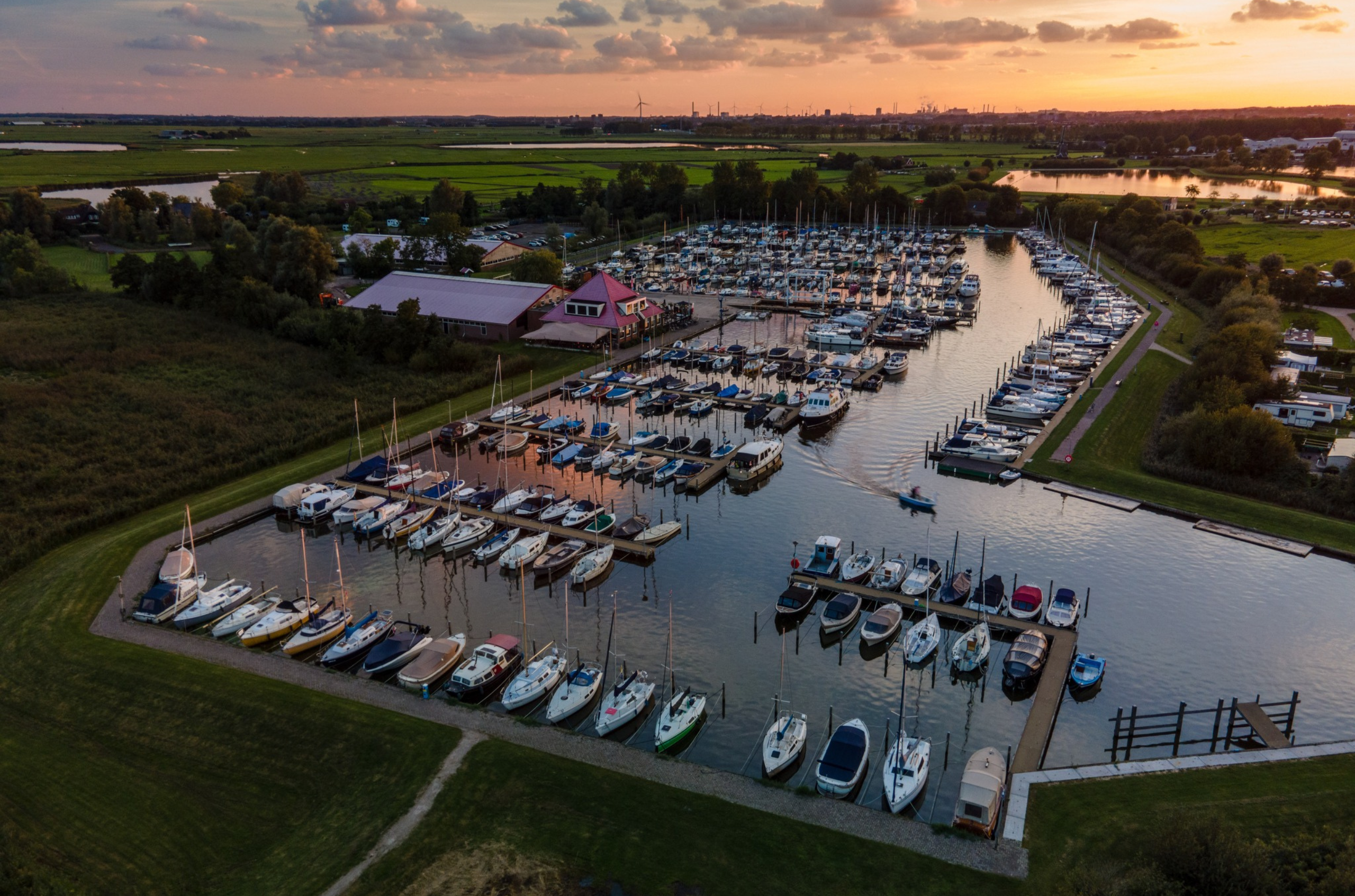 Jachthaven Zwaansmeerpolder