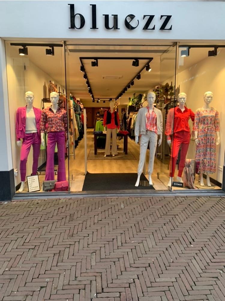 Bluezz boutique