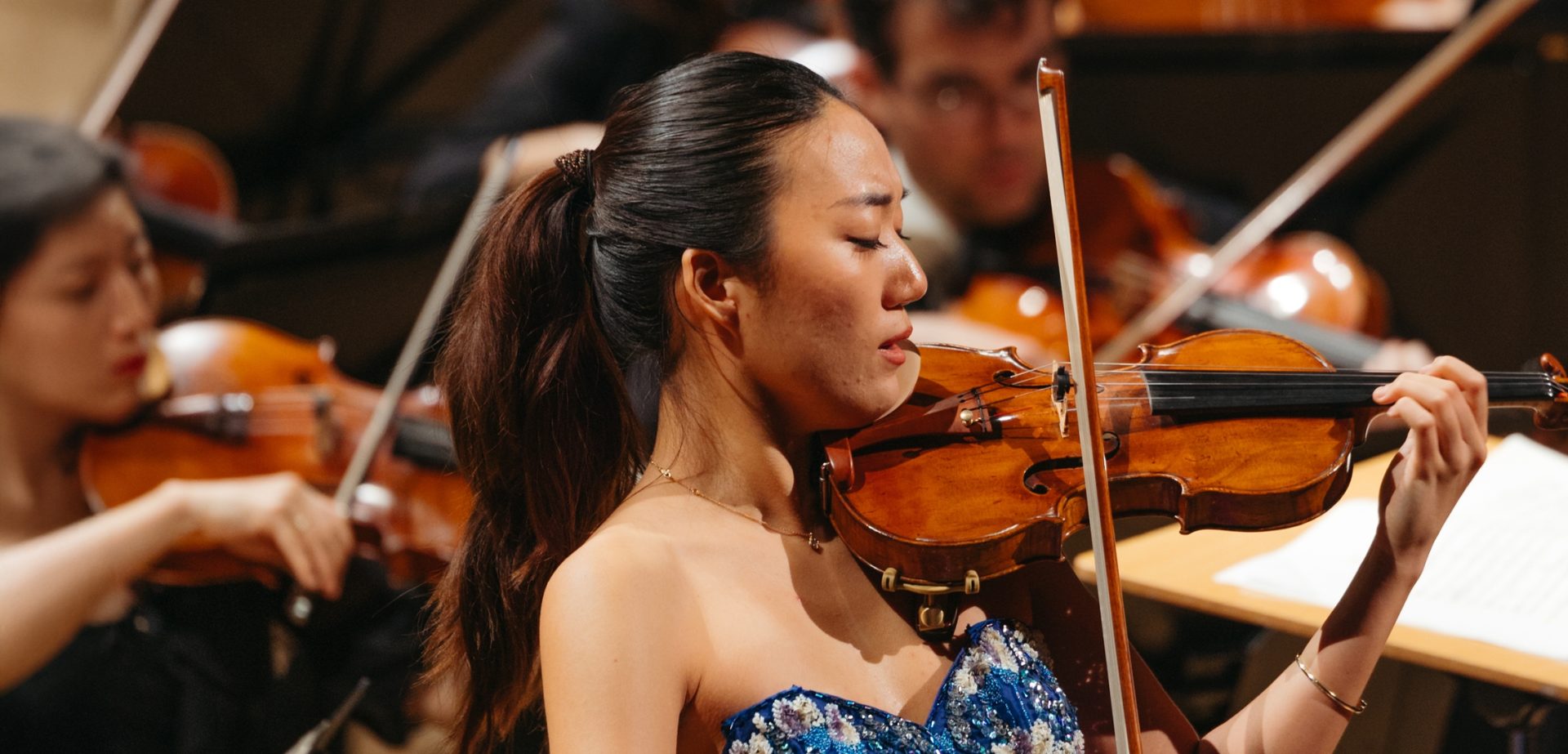 Bruch's Violin Concerto and Mussorgsky's Pictures at an Exhibition