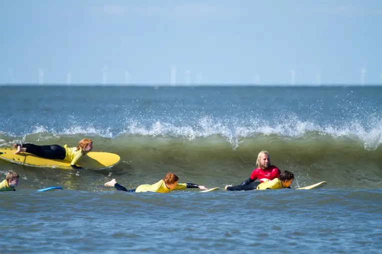 Surfles bij Surfana Zandvoort