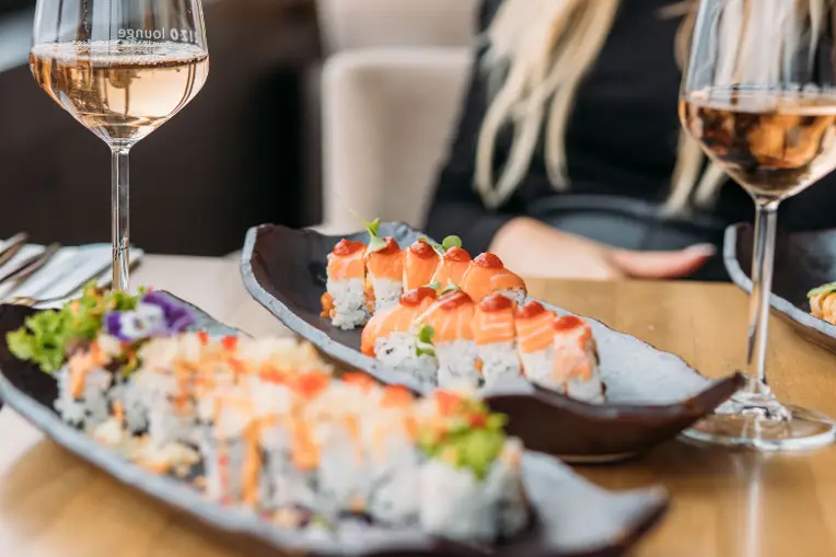 Zizo Lounge - Sushi
