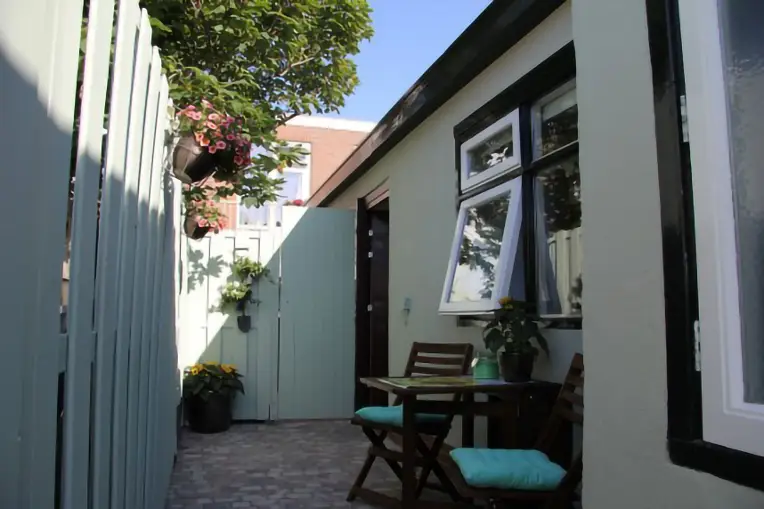 Beschutte patio appartement A Star