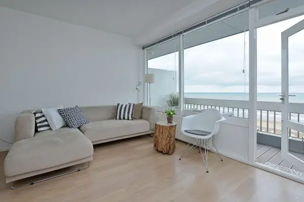 Strand Appartement Zandvoort woonkamer