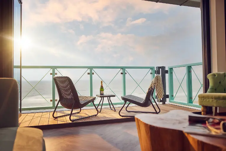 BeachHouse Hotel