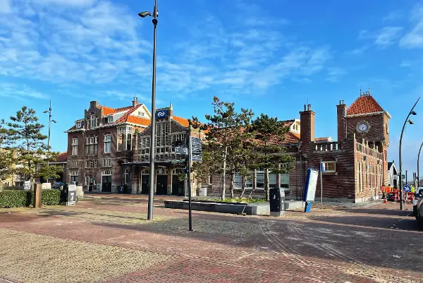 Stationsplein Zandvoort