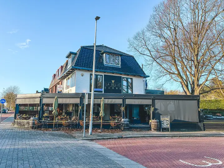 La Belle Bar- bistro