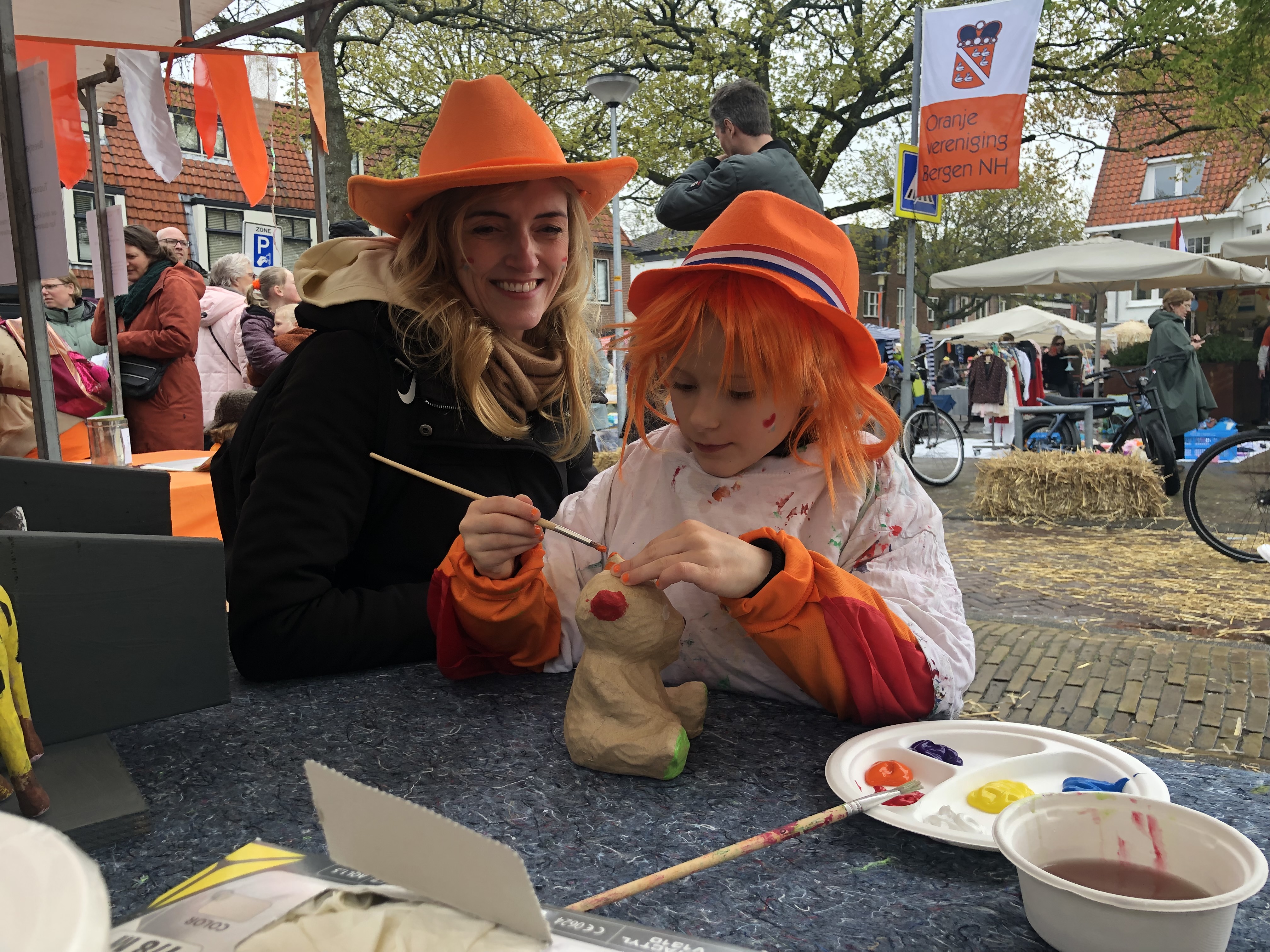 Koningsdag in Bergen