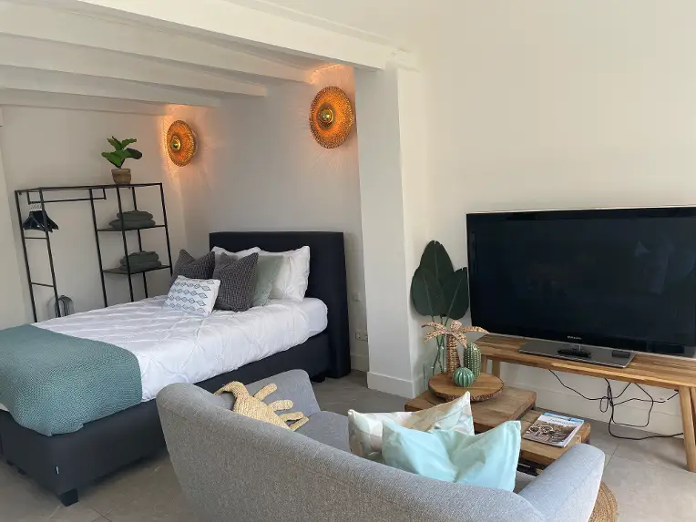 Coast Guesthouse