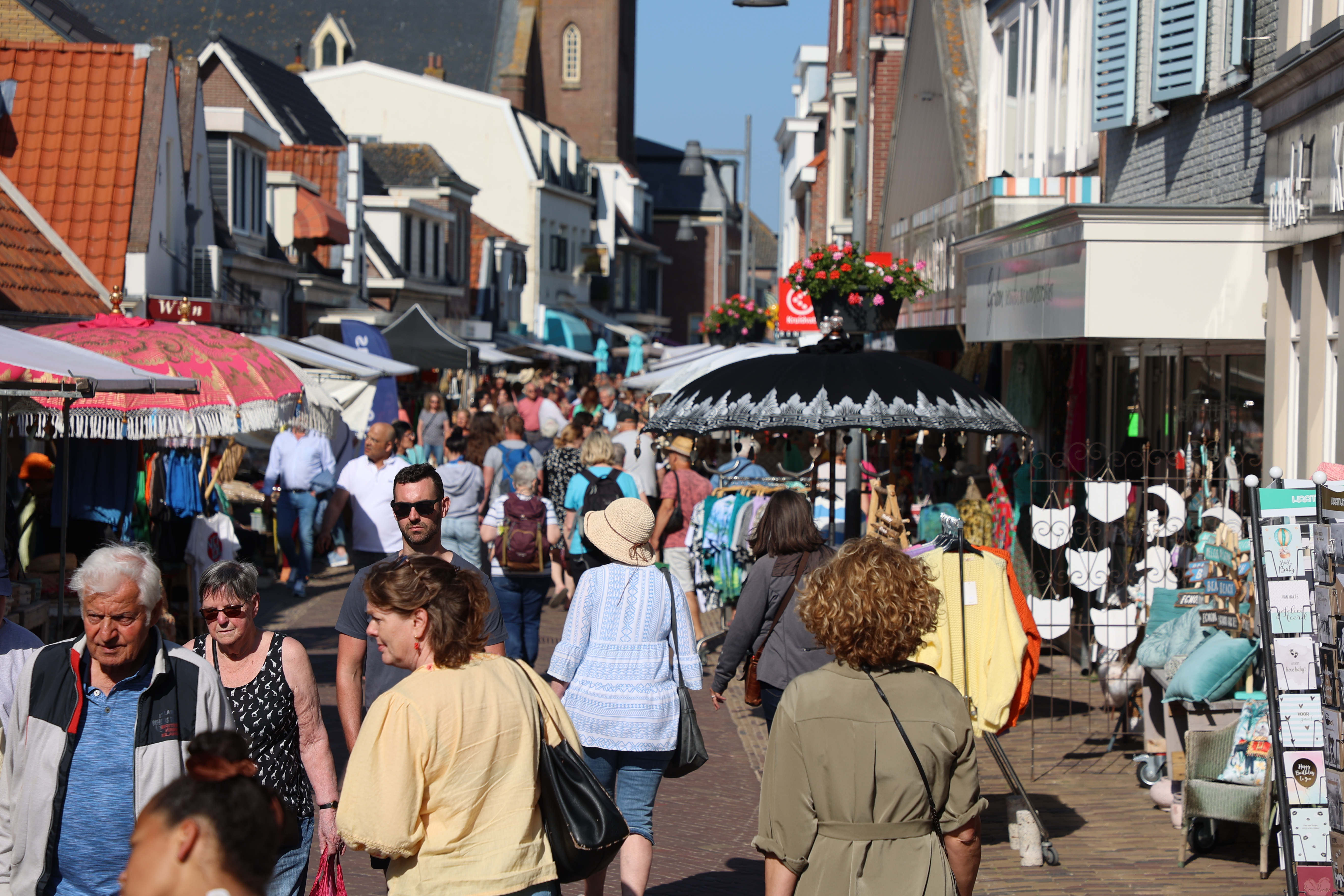 Zomerbraderie Egmond aan Zee