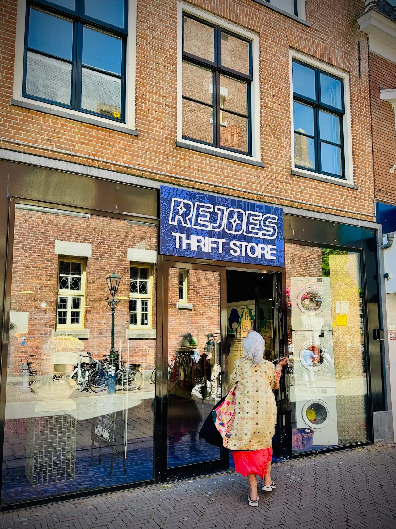 Rejoes