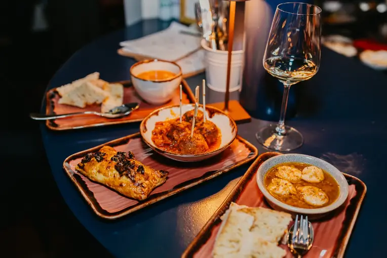 Mel's Pintxos Wine Bar