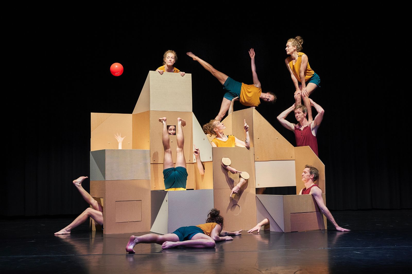 Be kind: circustheater voor de allerkleinsten (6 tot 18 maanden)