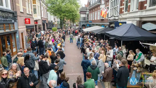 Traditioneel Eieren Gooien