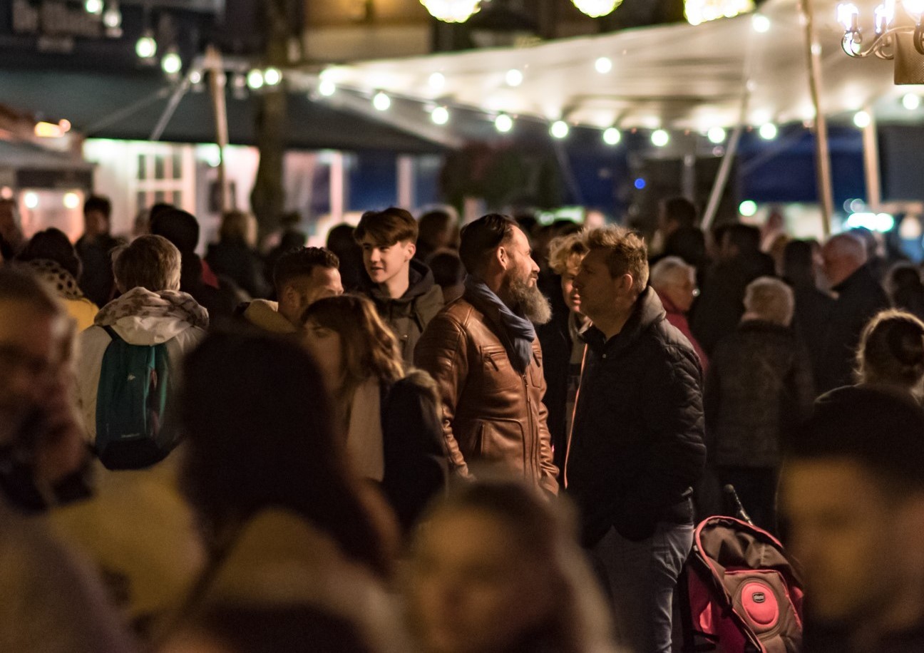 Massale Kerst Sing-a-long  op het Waagplein