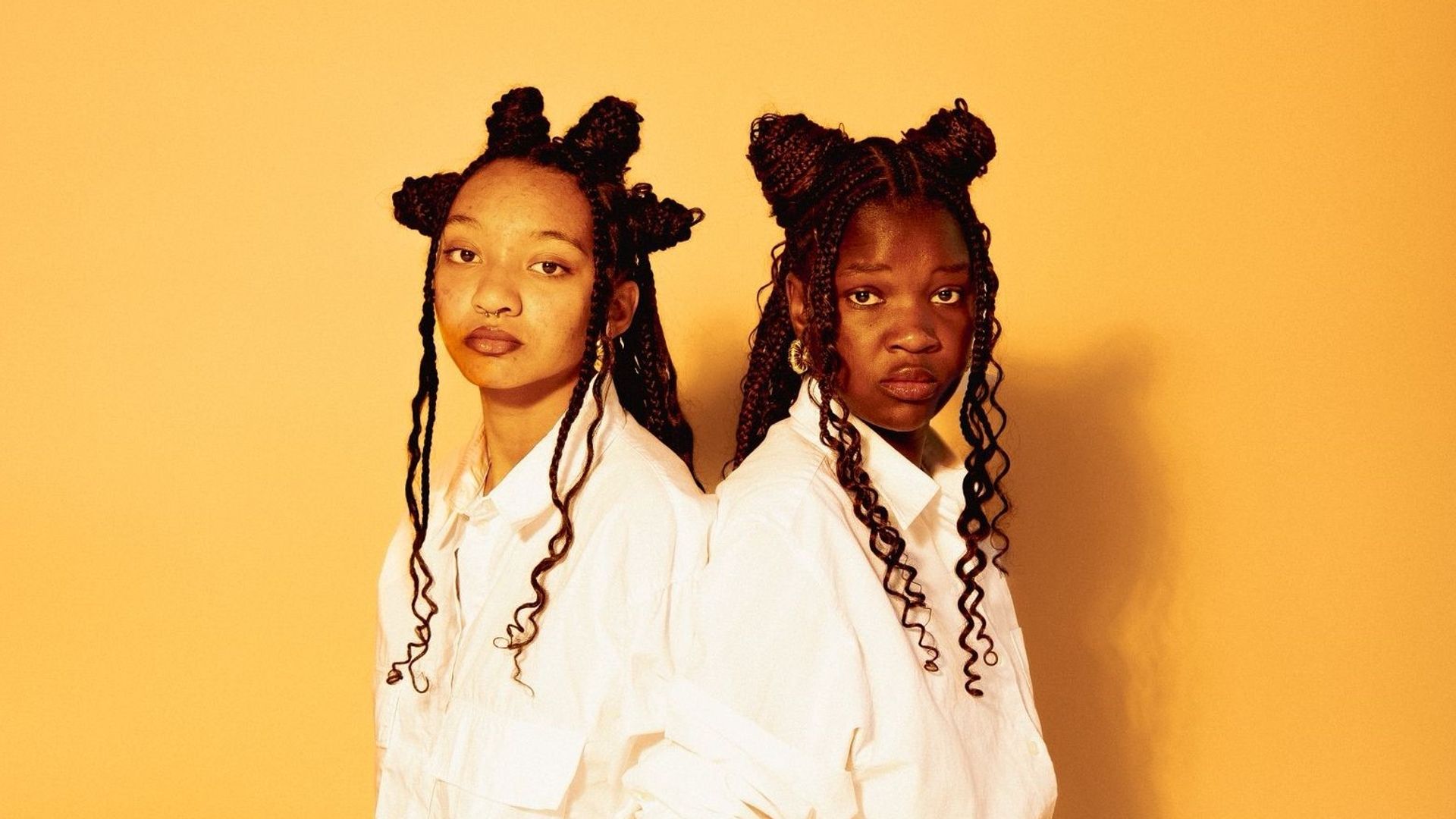 Heldendaad Nelgina Khensani Chauke van Leeuwen & RightAboutNow INC.