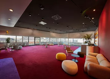Business lounge