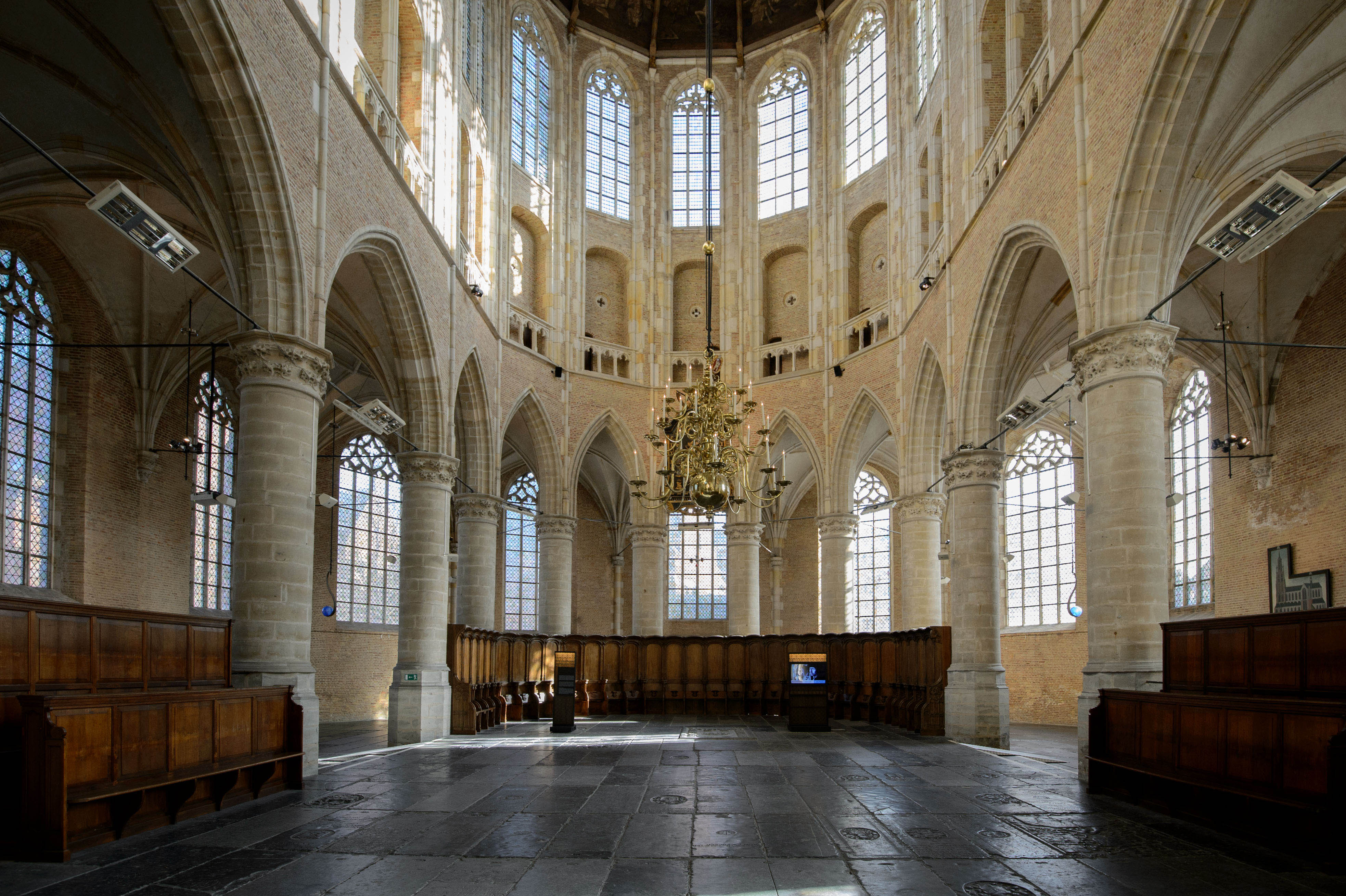 Rondleiding naar het balkon