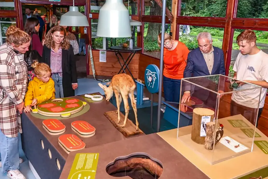 Tentoonstelling Apeldoorn Verbindt