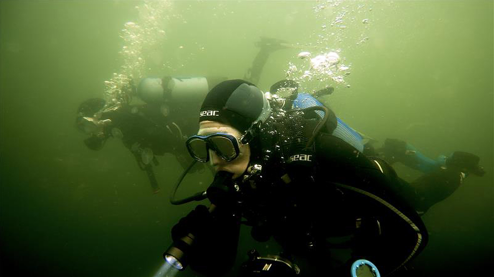 Bekijk Dead Zones – de documentaire van kunstenaar Suzette Bousema
