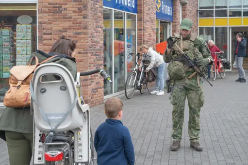 Militaire ceremonie op het Marktplein