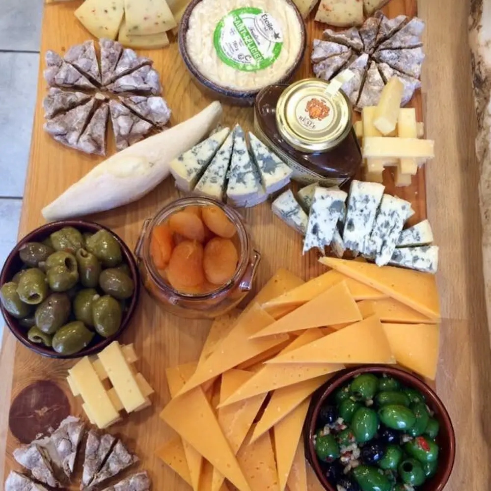 Bier en kaasproeverij met Puik en Het Kaaslokaal