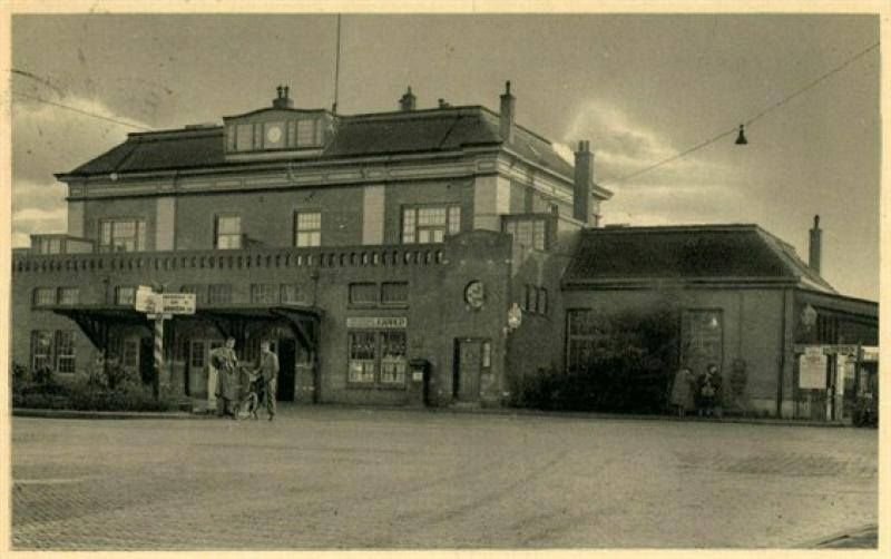 10/4: Historisch Café