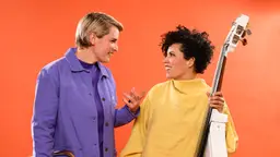 Maite Hontelé en Adinda Meertin