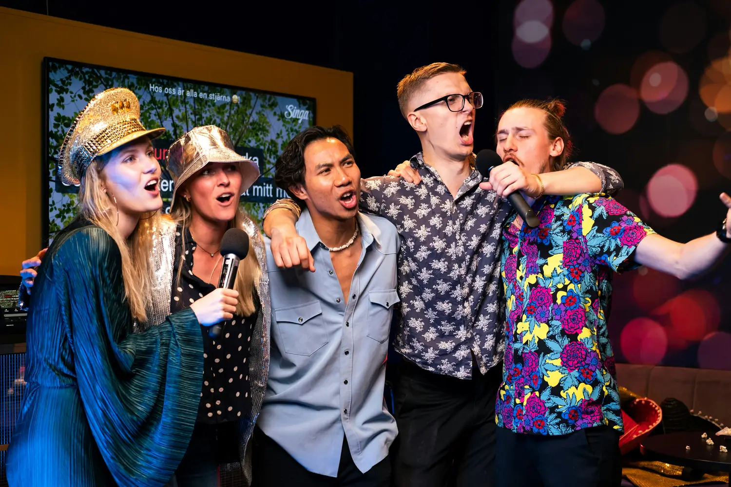 Openingsfeest Prideweek Apeldoorn met karaoke