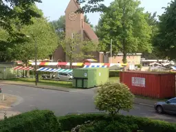 Waterloopleinmarkt/ rommelmarkt Bronkerk Ugchelen
