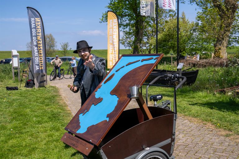 De geest van Cornelis Lely op de Nachtmarkt Kolhorn