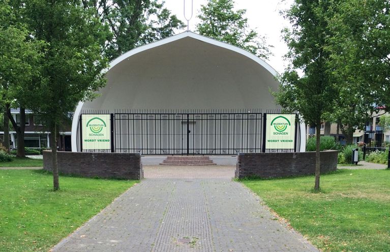 Onder Ons en Singing Surrender in de Muziektuin